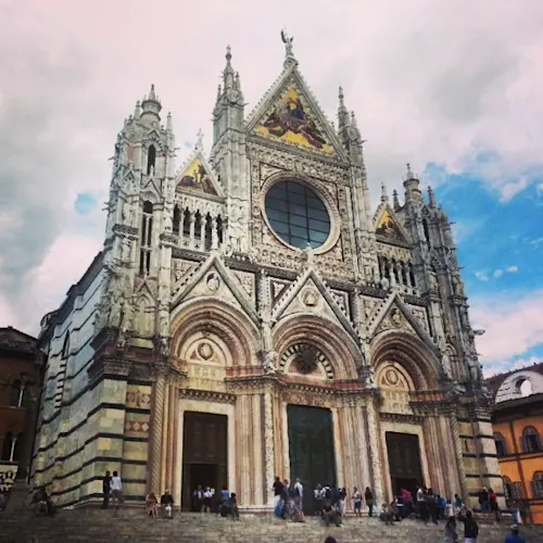 siena-italy-Instagram-_timthetourmansayer