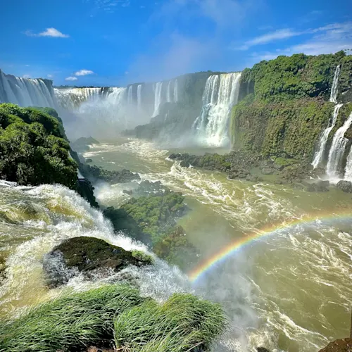 iguazu-falls-brazil-scenery-instagram-_fer_miranda_83