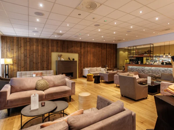 berjaya-akureyri-bar
