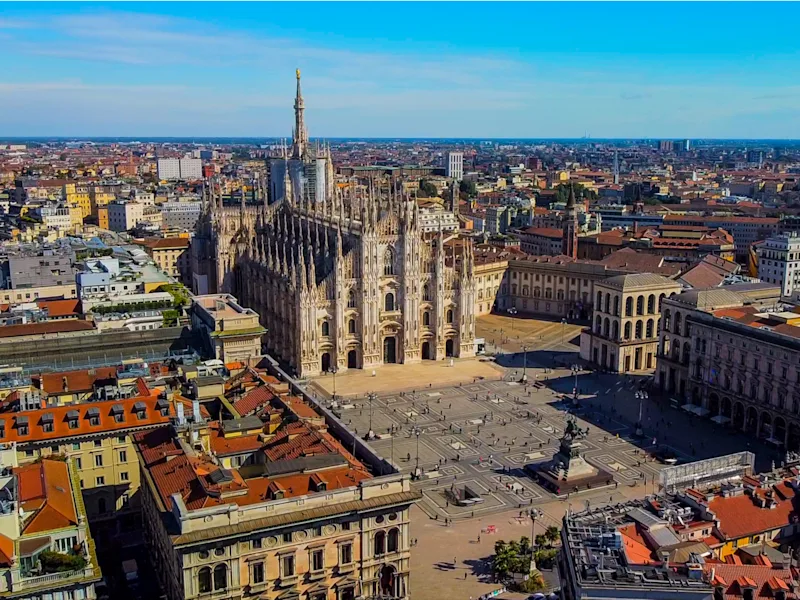 Milan-expat-explore-view