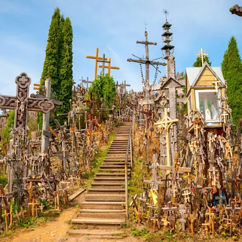 hill-crosses-kryziu-kalnas-lithuania