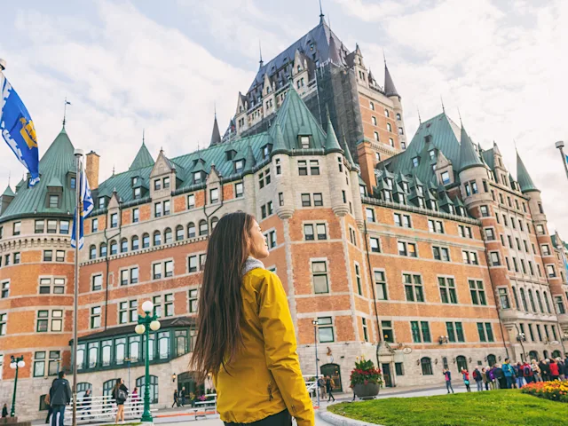 Quebec-City-in-canada-swiper-hero-gallery