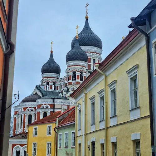 tallinn-capital-of-estonia-church-instagram-_jenchiat