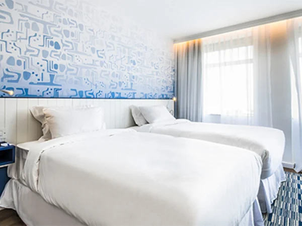 Novotel-Rio-de-Janeiro-Leme-twin-room