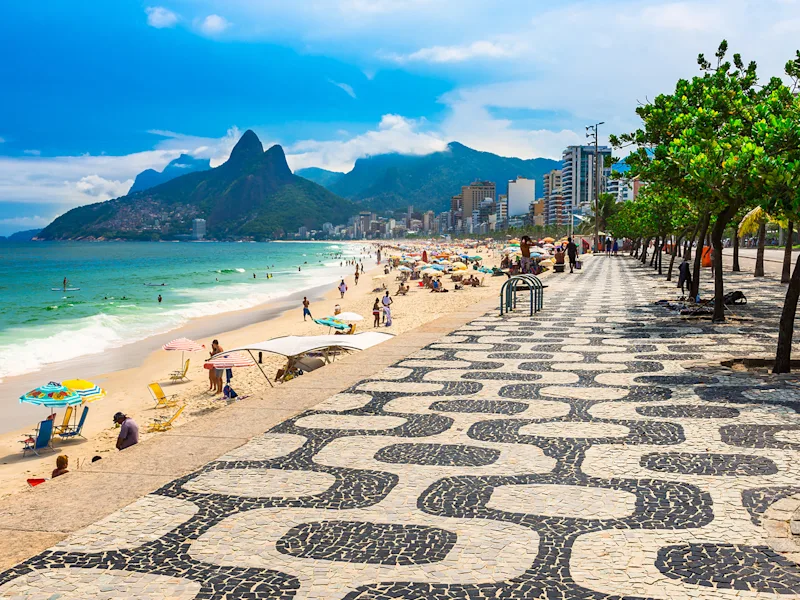 Ipanema-Beach-in-rio-de-janeiro-brazil