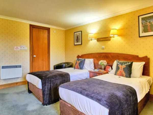 muthu-ben-doran-hotel-room
