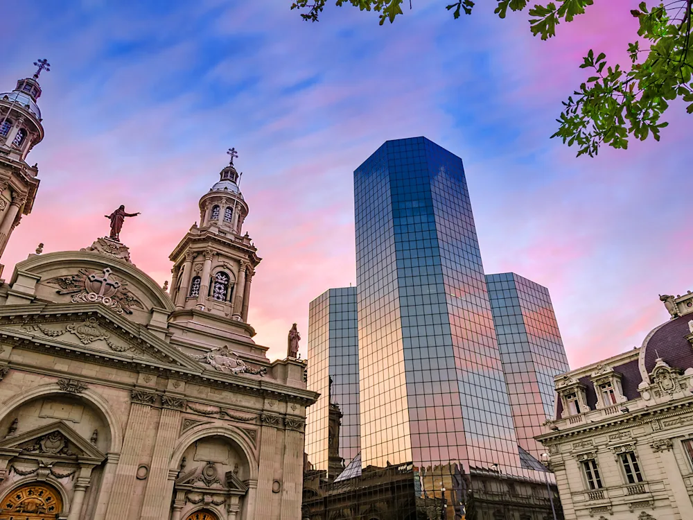 plaza-de-armas-santiago-de-chile-swiper-hero-gallery