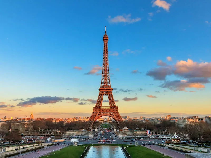 eiffel-tower-paris-france-winter-sunset