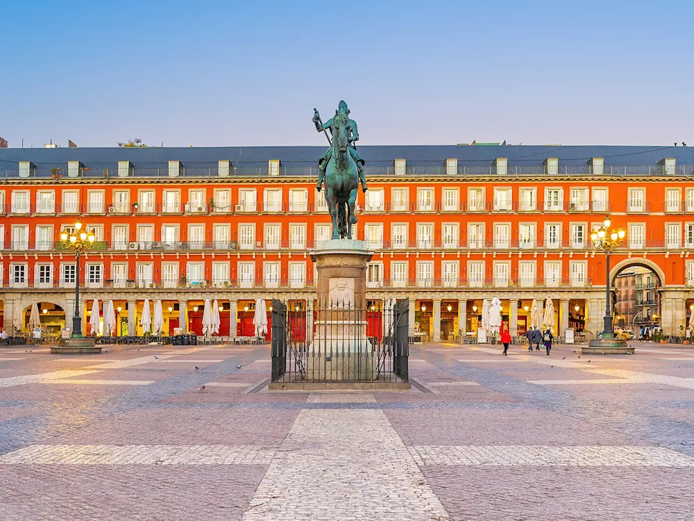 Plaza-Mayor-Spain-swiper-hero-gallery