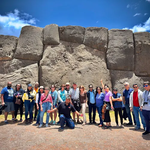 peru-cusco-group-photo-instagram-_fer_miranda_83