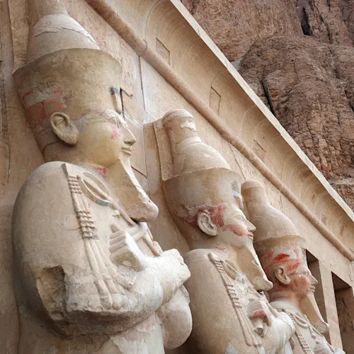 egypt-hatshepsut-temple-_expatexplore