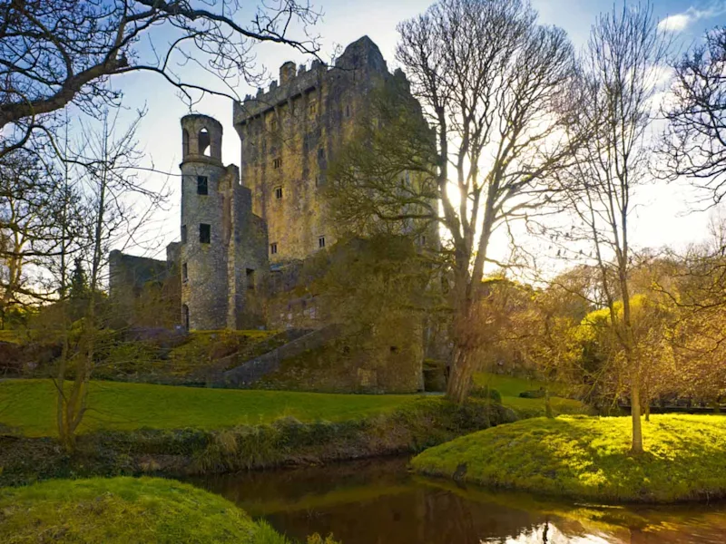 blarney-castle-ireland-guided-tour