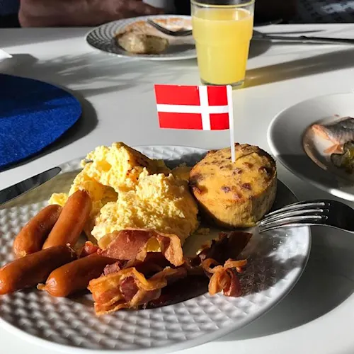 breakfast-in-denmark-guided-tour-_maryusepp