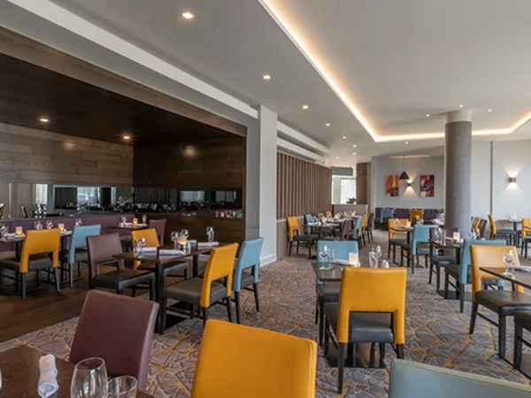 Maldron-Hotel-Belfast-International-Airport-Restaurant