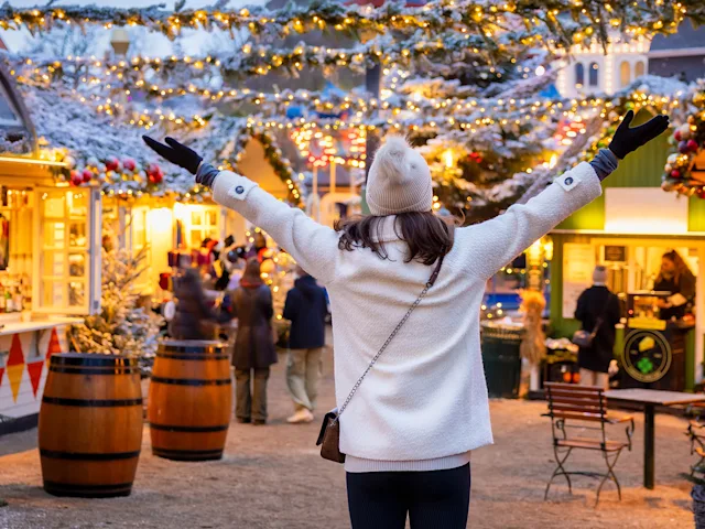 christmas-market-copenhagen-denmark-winter-swiper-hero-gallery