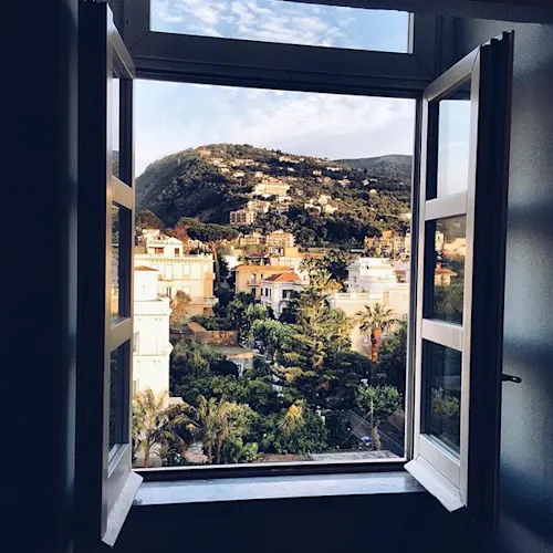 Sorrento2-_meganvila