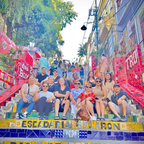 rio-de-janeiro-brazil-tiled-staircase-instagram-_fer_miranda_83