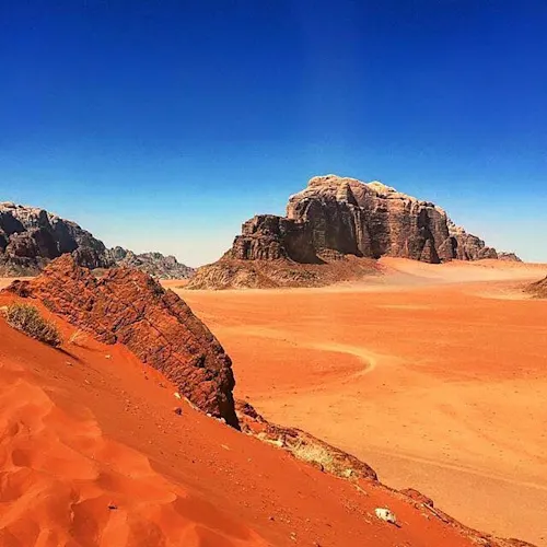 Instagram-wadi-rum-jordan-_touristisrael