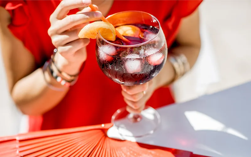 Enjoy a welcome dinner in Madrid