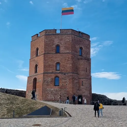 vilnius-lithuania-tower-_jenchiat