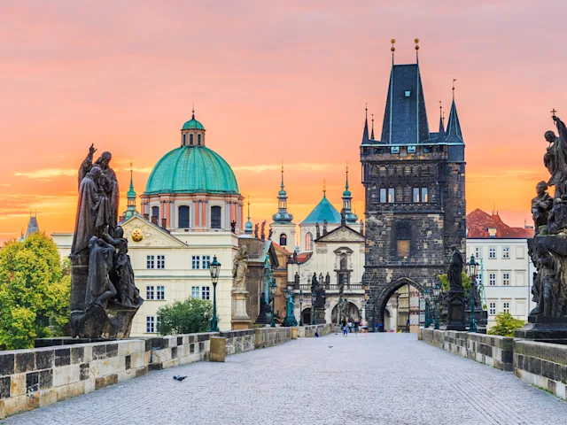 Charles-Bridge-Prague-Czech-Republic