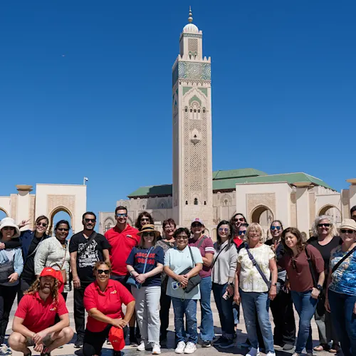 casablanca-expat-explore-group-photo-morocco-instagram-_expatexplore