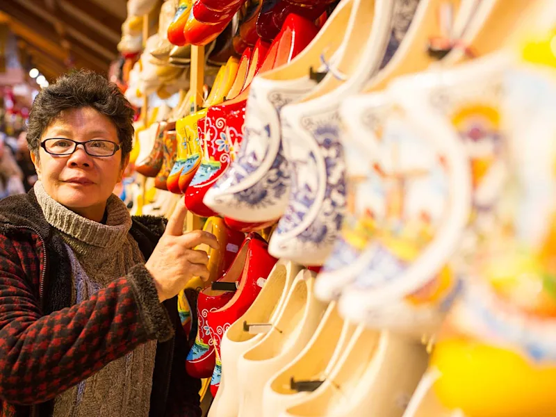 netherlands-amsterdam-clogs-workshop-4