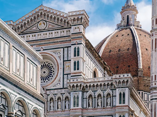 italy-florence-duomo-santa-maria-del-fiore-cathedral-swiper-hero-gallery