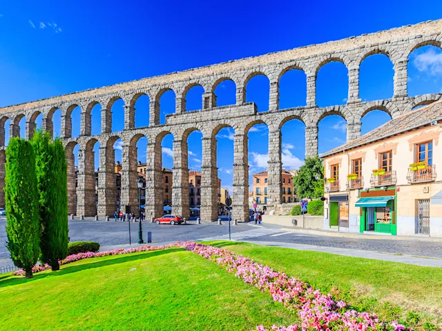 Segovia-spain-swiper-hero-gallery