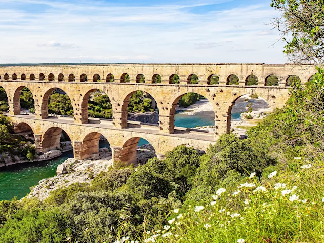 Pont-du-Gard-bridge-France