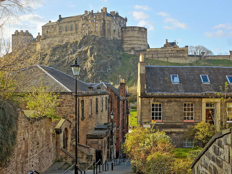 Edinburgh-Scotland-castle-view