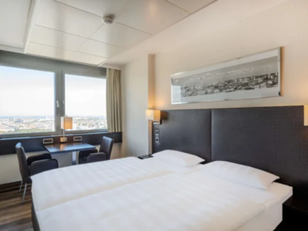 park-inn-radisson-berlin-alexanderplatz