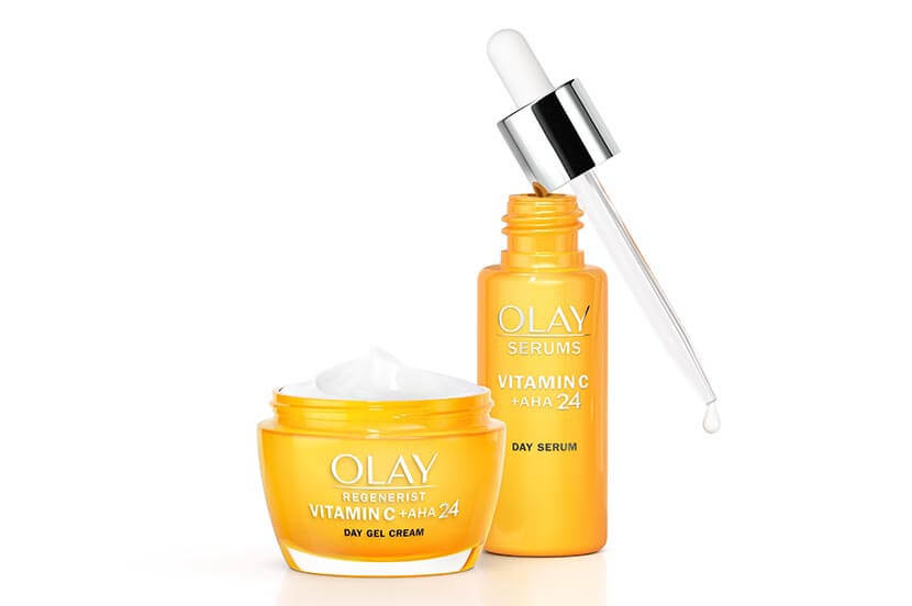 OLAY VITAMIN C + AHA24
