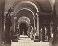 Een galerij in het Louvre