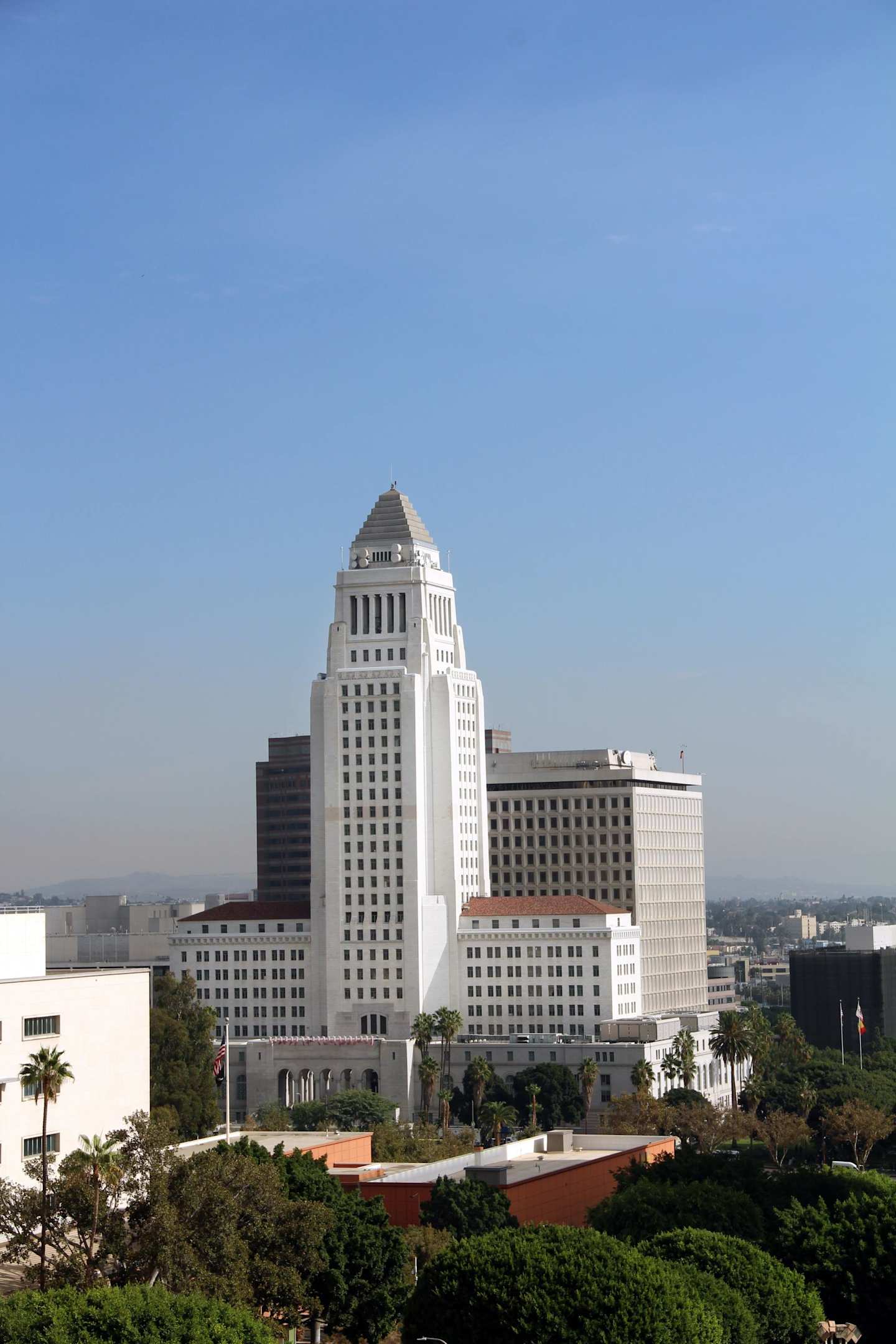 Los Angeles City Hall during daytime