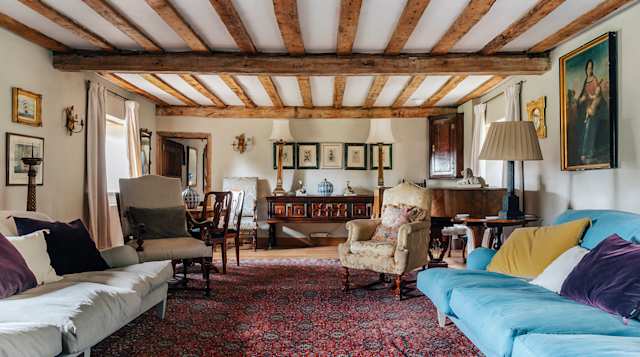 'Plum' - original wooden beams