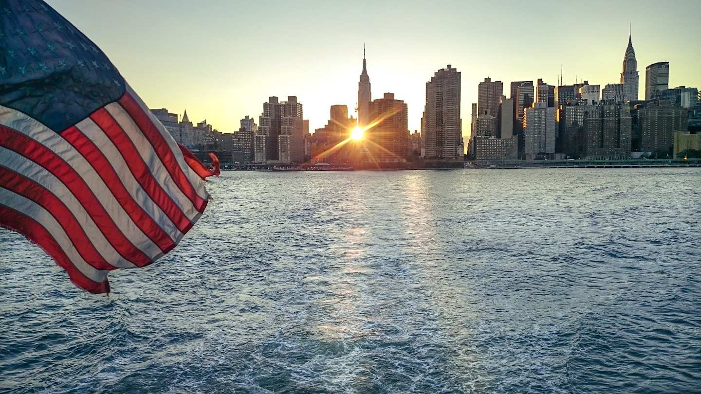 New York cityscape from the Hudson River