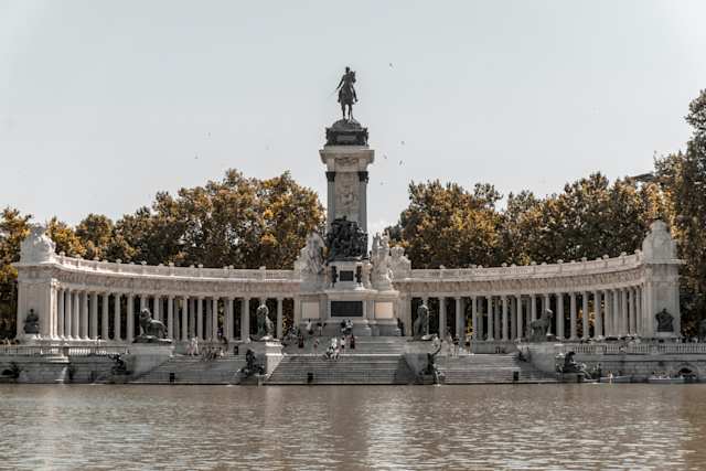 El Retiro Park, Madrid, Spain