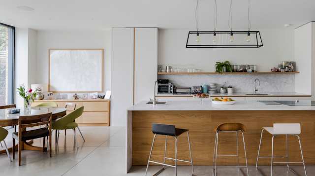 'Plum' - open dining area
