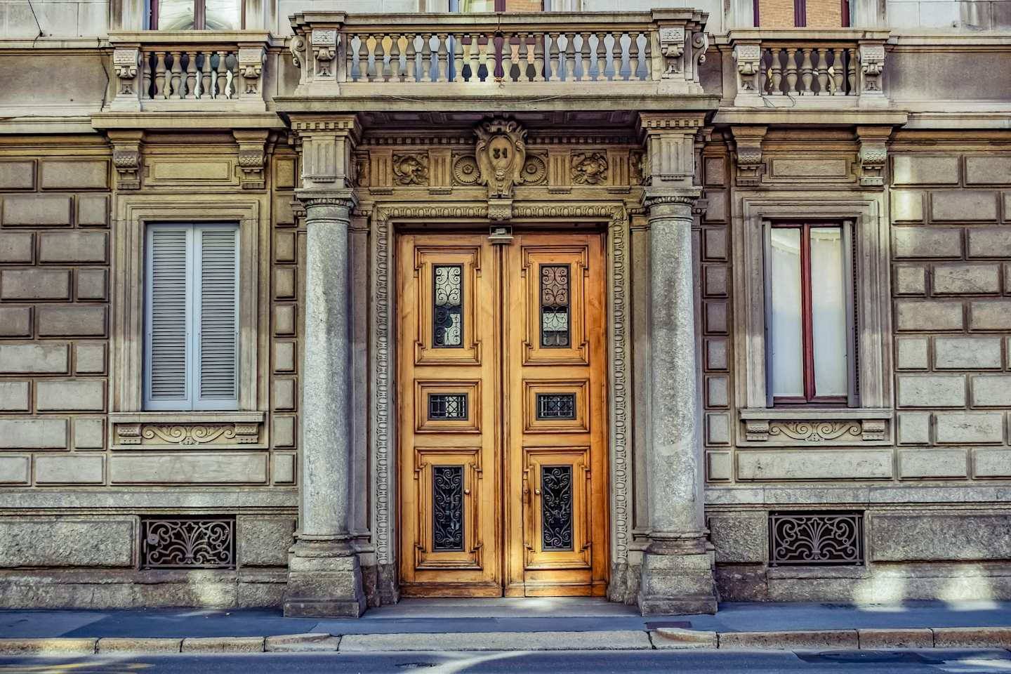 Grand Milan building's facade
