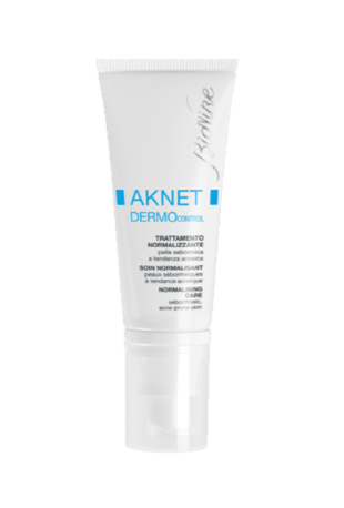 Bionike Aknet Dermocontrol 40 Ml Trattamento Per La Pelle Con Acne