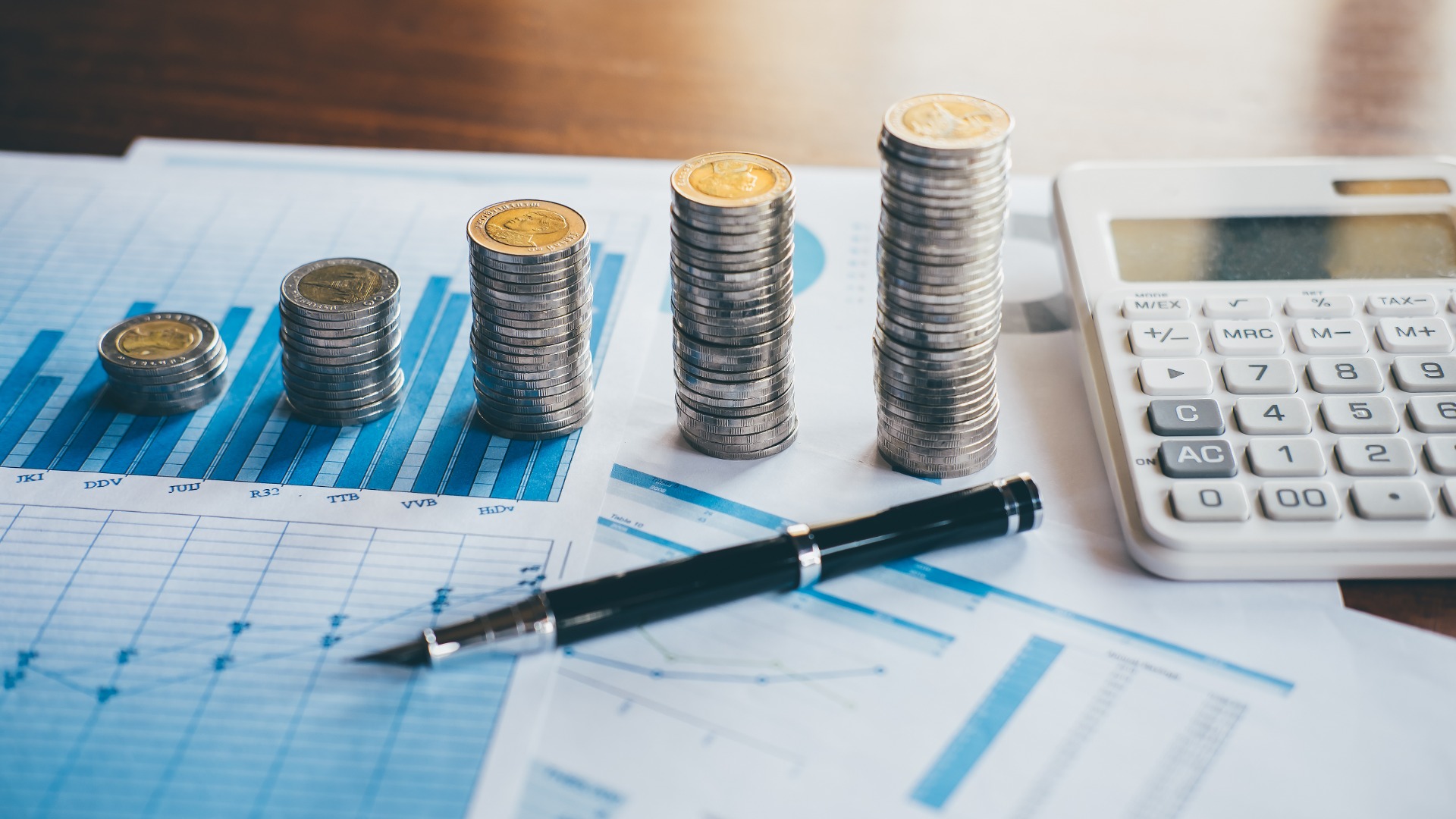 Managing Your Finances As an Expat