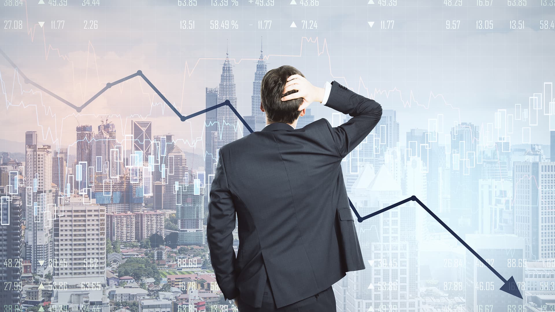 Where Should You Keep Your Money During Economic Uncertainty?