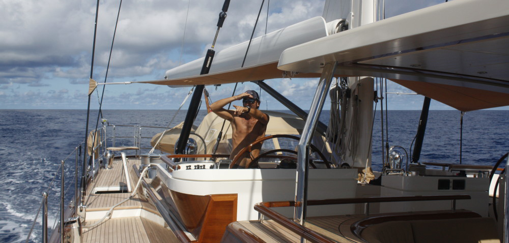 Minimalismo a flote | Servicios | Cursos de vela personalizados