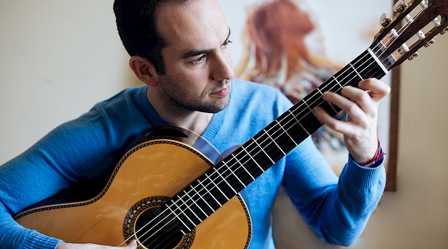 adam levin-daubek.-grande (1)