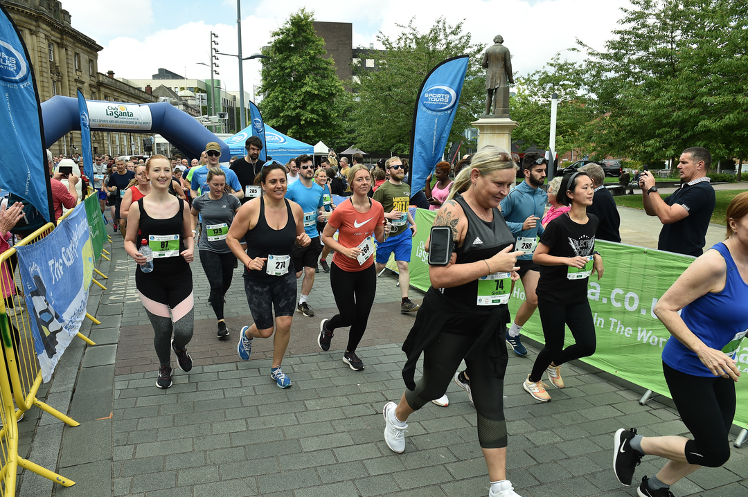 Stockport running race is big win for charities