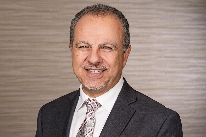 Charlie-Macaluso-861-x-573 business headshots
width: 100%