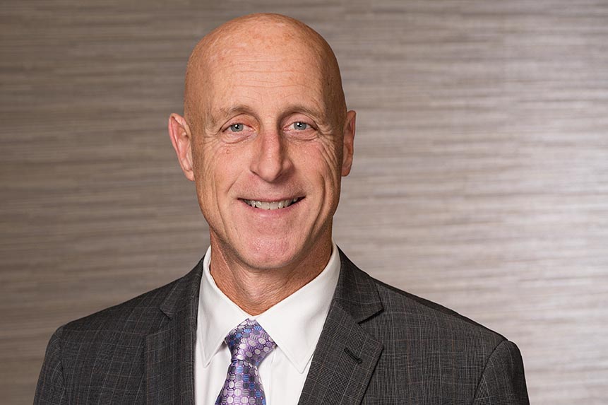 Dan-Axford-861-x-573 business headshots
width: 100%