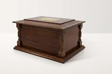 pillared-ashes-casket