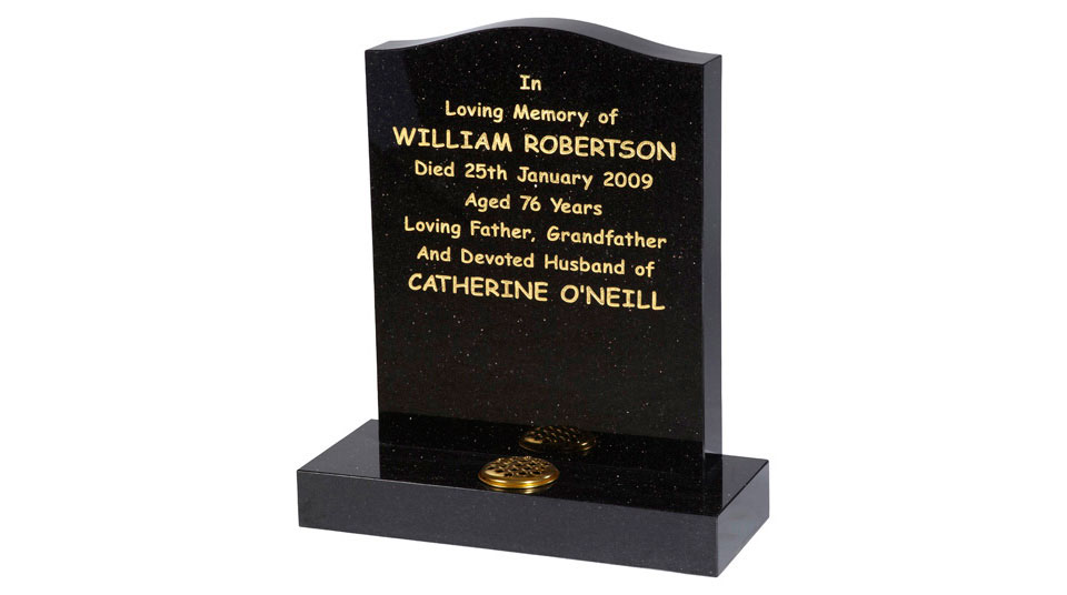 Gilded inscription memorial Gilded inscription memorial